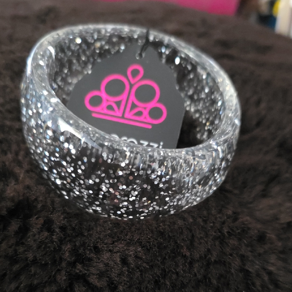 Paparazzi Sparkling Silver Bangle